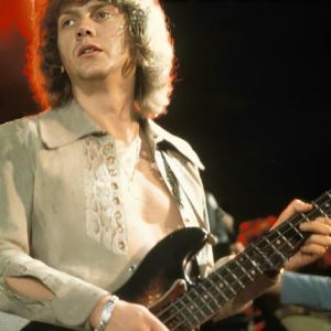 John Lodge02025