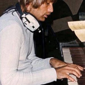 Larry Knechtel02009